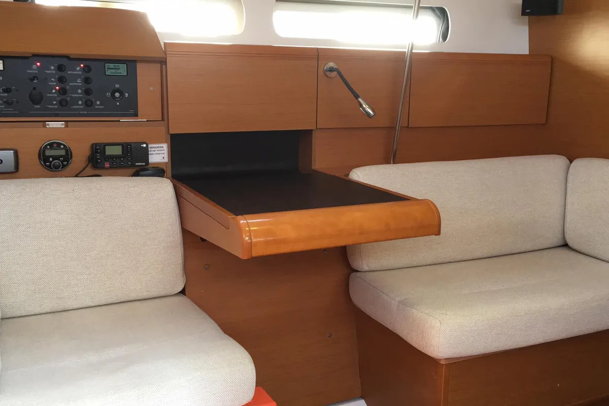 Salon of Kontiki, a Jeanneau Sun Odyssey 439 sailboat at Lavreotiki Municipal Unit, Greece