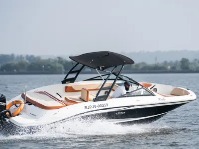 Exterior view of Katy, a Sea Ray Boats Sea Ray SPX 210 motorboat at Panaji, India