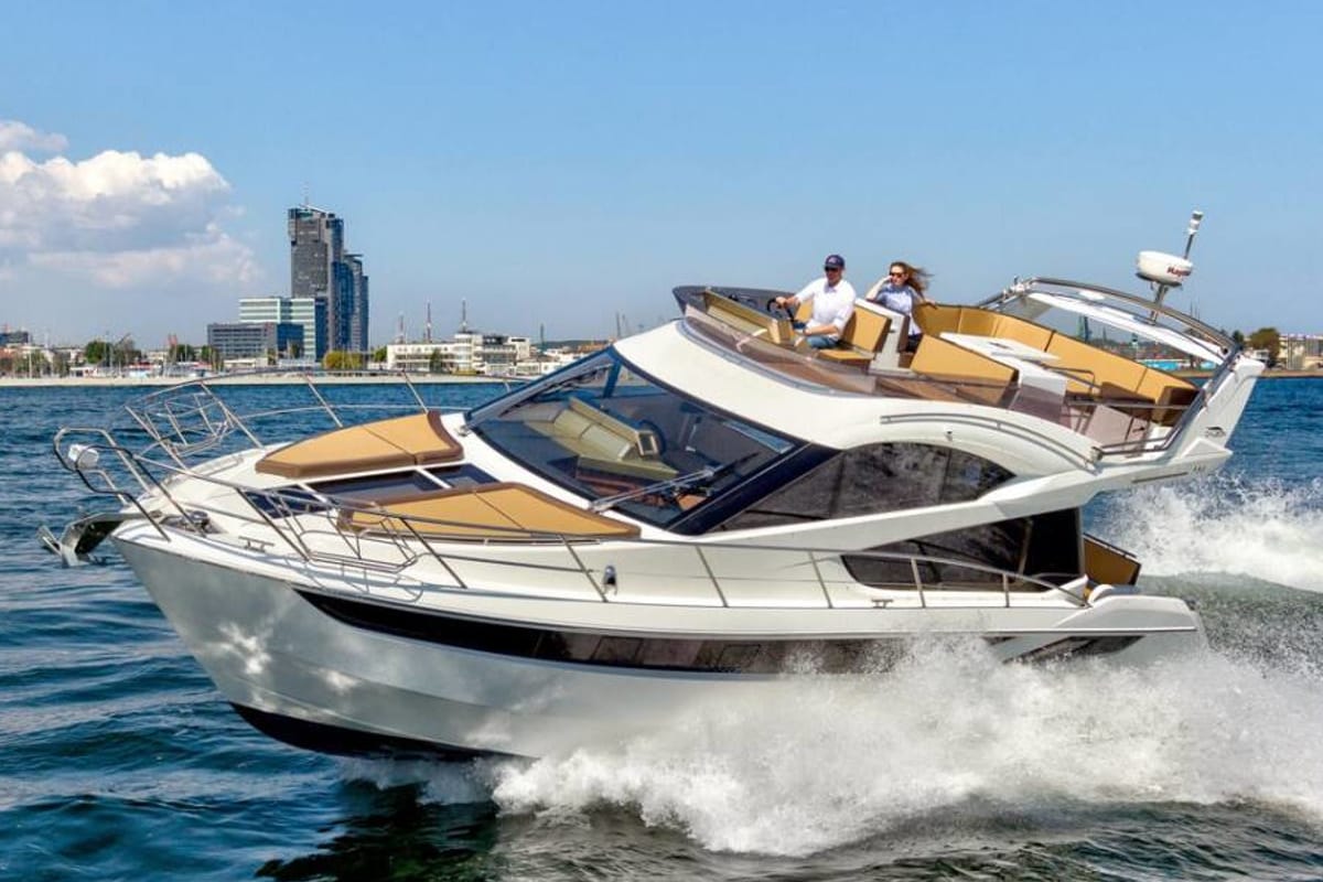 Exterior view of Amber Blue, a Galeon 420 Fly yacht at Općina Sukošan, Croatia