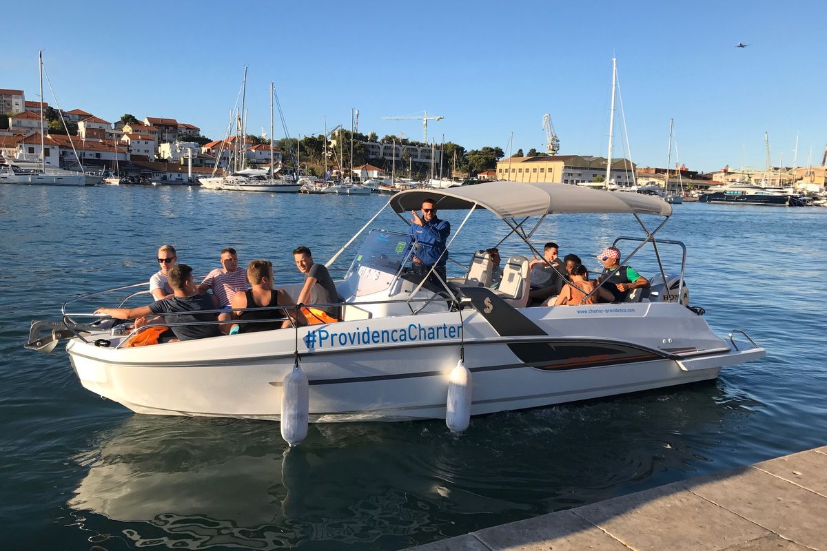 Exterior view of SPACEDeck, a Beneteau Flyer 7.7 SUNdeck motorboat at Grad Trogir, Croatia