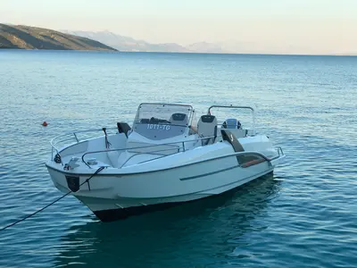 Exterior view of SPACEDeck, a Beneteau Flyer 7.7 SUNdeck motorboat at Grad Trogir, Croatia