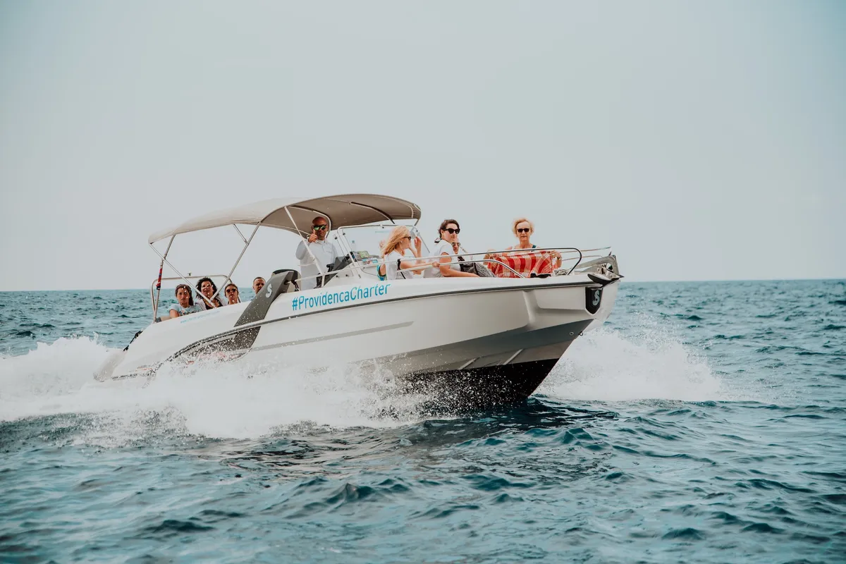 Exterior view of SPACEDeck, a Beneteau Flyer 7.7 SUNdeck motorboat at Grad Trogir, Croatia