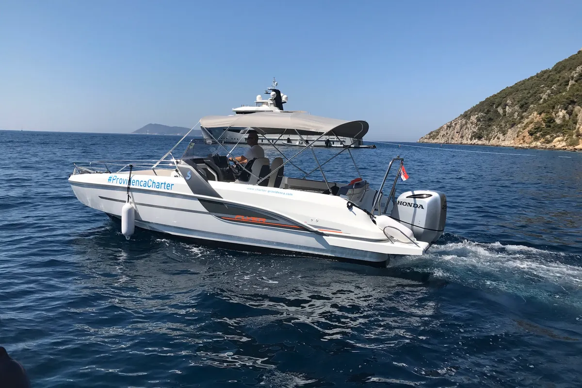 Exterior view of SPACEDeck, a Beneteau Flyer 7.7 SUNdeck motorboat at Grad Trogir, Croatia