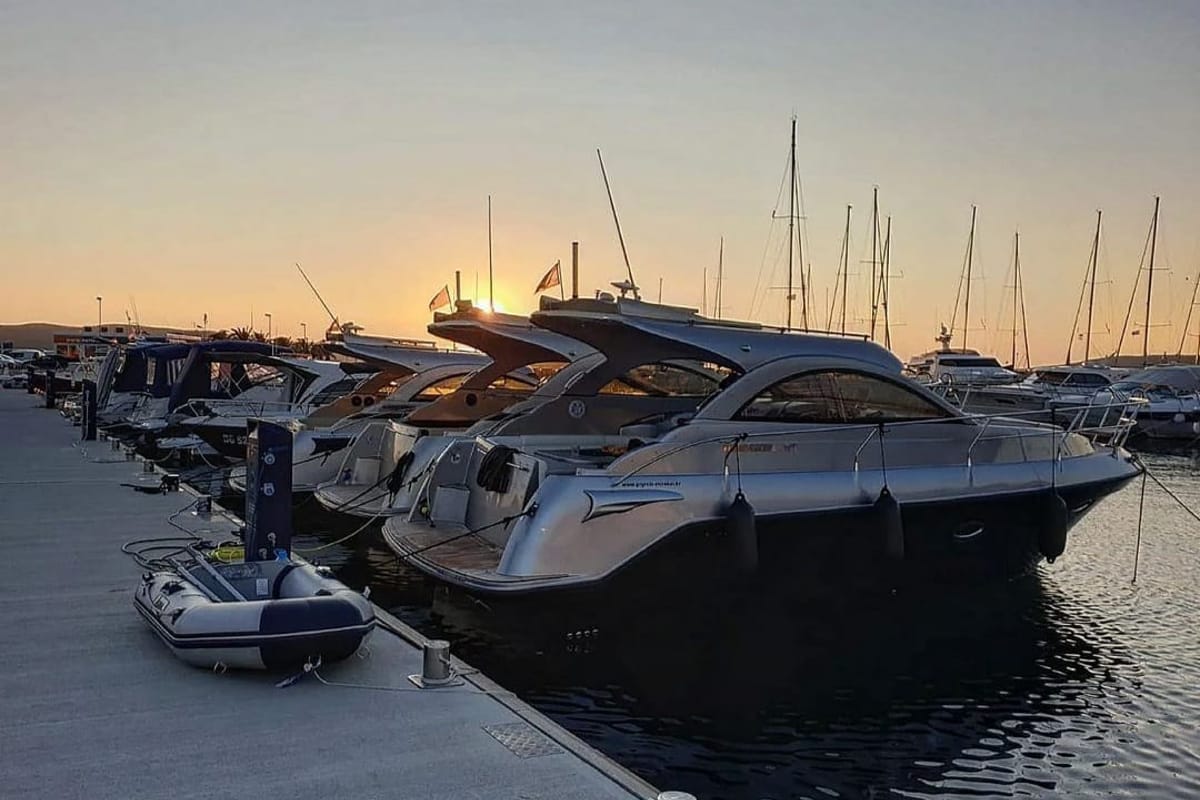 Exterior view of Max 1, a Grginić jahte Mirakul 30 motorboat at Općina Sukošan, Croatia