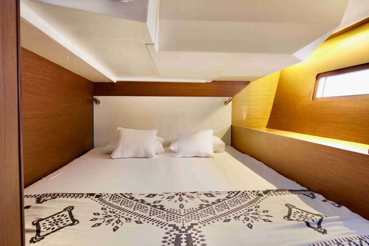 Cabin on Elettra, a Beneteau Oceanis 51.1 sailboat at Castellammare di Stabia, Italy