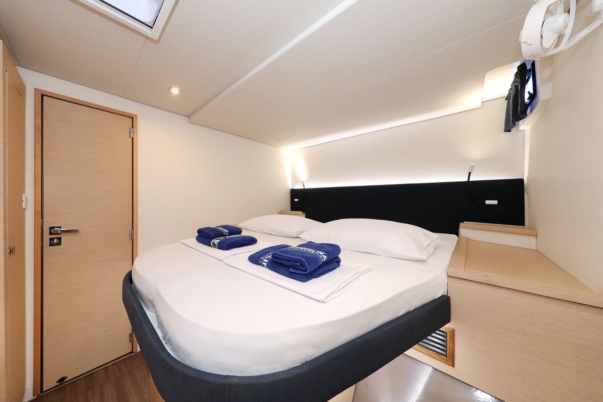 Cabin on Feeling Free, a Fountaine Pajot Saba 50 catamaran at Općina Sveti Filip i Jakov, Croatia