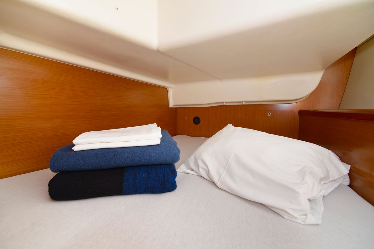 Cabin on SAPHISO II, a Beneteau Oceanis 43 sailboat at Betina, Croatia