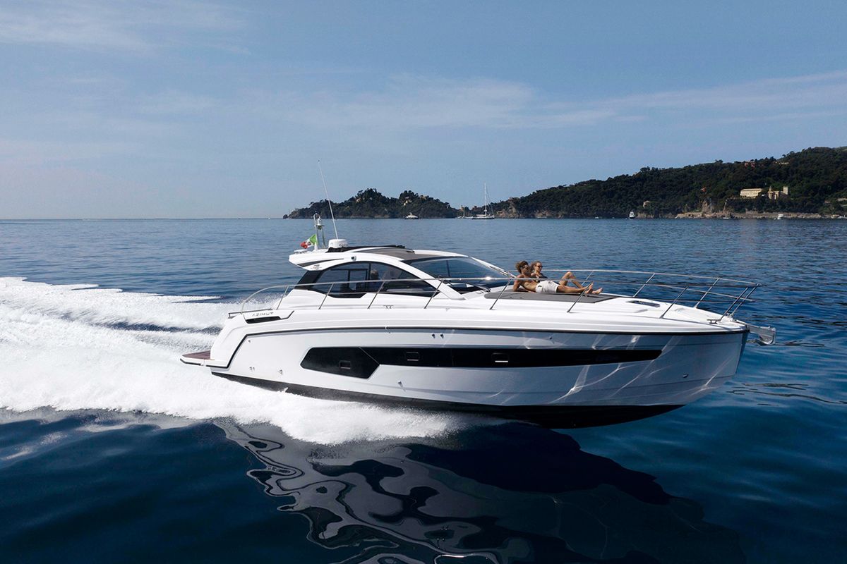 Sabijac, a Azimut Atlantis 45 yacht at Podstrana - Miljevac, Croatia
