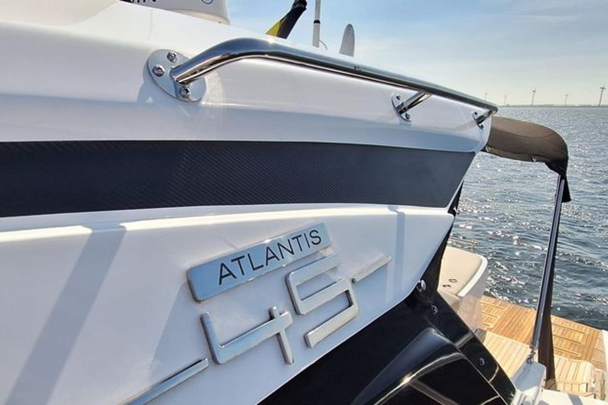 Sabijac, a Azimut Atlantis 45 yacht at Podstrana - Miljevac, Croatia