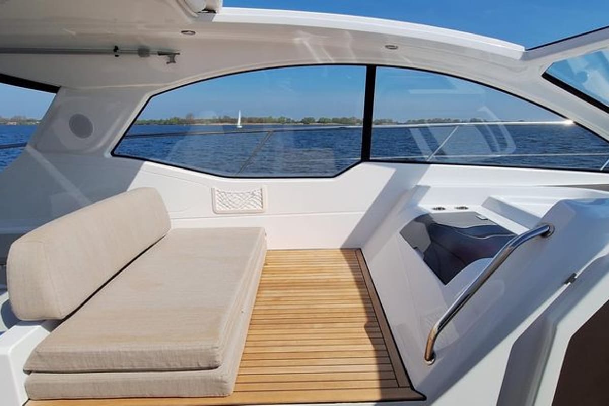 Sabijac, a Azimut Atlantis 45 yacht at Podstrana - Miljevac, Croatia