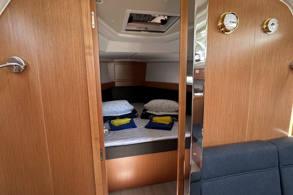 Cabin on Crypto, a Bavaria Cruiser 37 sailboat at Split, Croatia