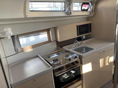 Galley of Maximus, a Beneteau Oceanis 38.1 sailboat at Grimaud, France