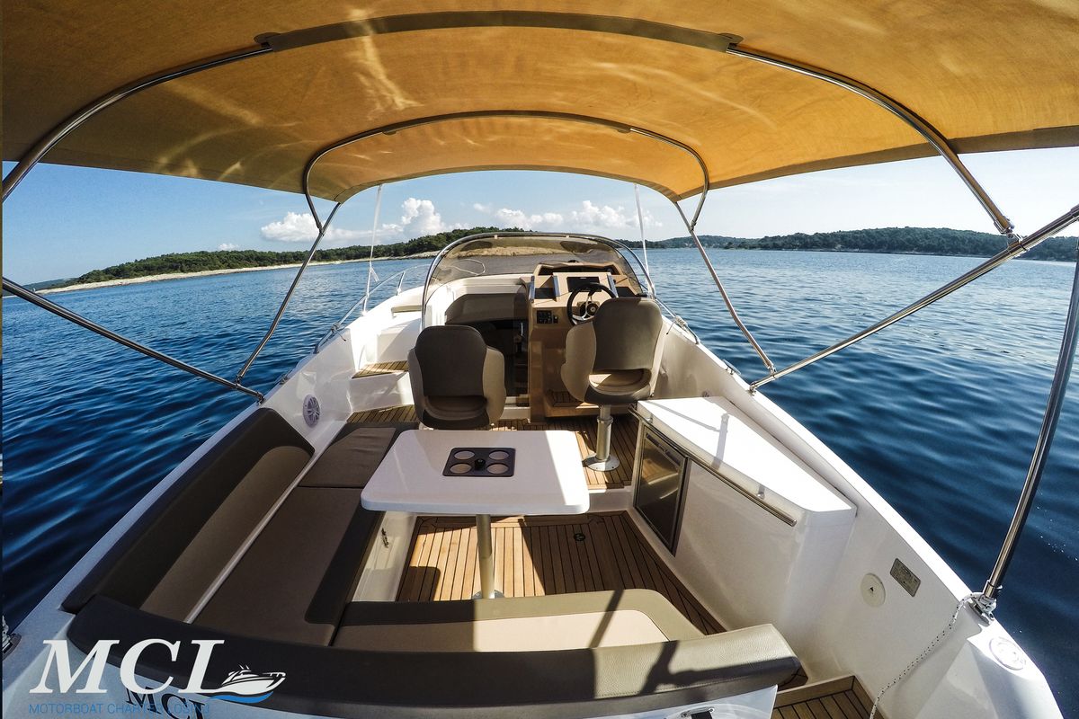 Deck of 1145ML, a Galeon Galia 700 motorboat at Mali Lošinj, Croatia