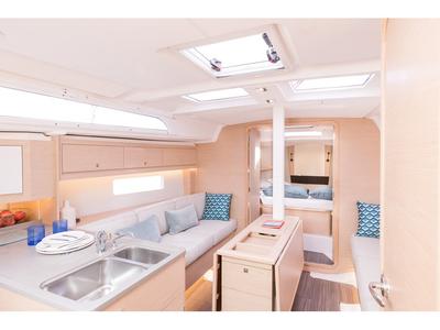 Salon of Anima Grande, a Dufour 37 sailboat at Castellammare di Stabia, Italy