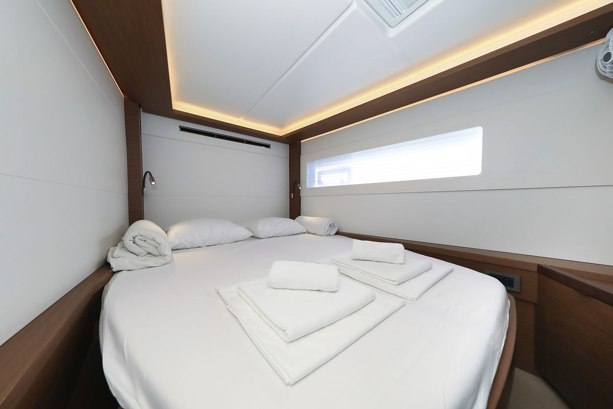 Cabin on MAJESTIC, a Lagoon 46 catamaran at Općina Sukošan, Croatia