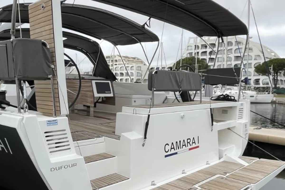 Exterior view of Comfort, a Dufour 470 sailboat at Grimaud, France