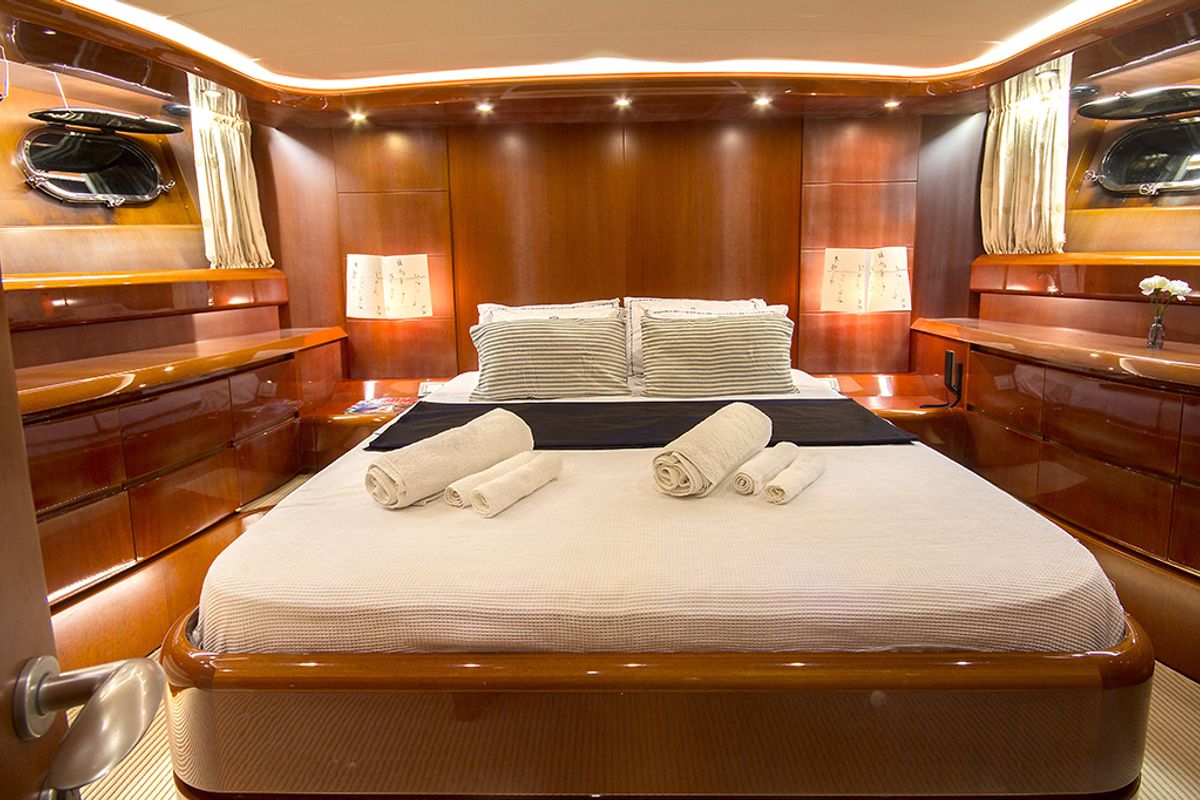 Cabin on Caelum, a Maiora - Fipa Group Maiora 24 yacht at Bodrum, Turkey