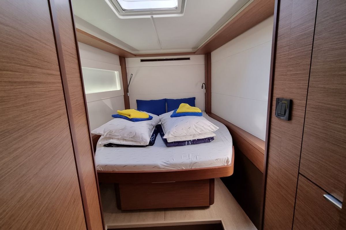 Cabin on Magic Point, a Lagoon 46 catamaran at Split, Croatia