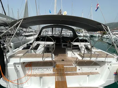 Cockpit of Shadow of the wind, a Hanse Yachts Hanse 460 sailboat at Grad Kaštela, Croatia