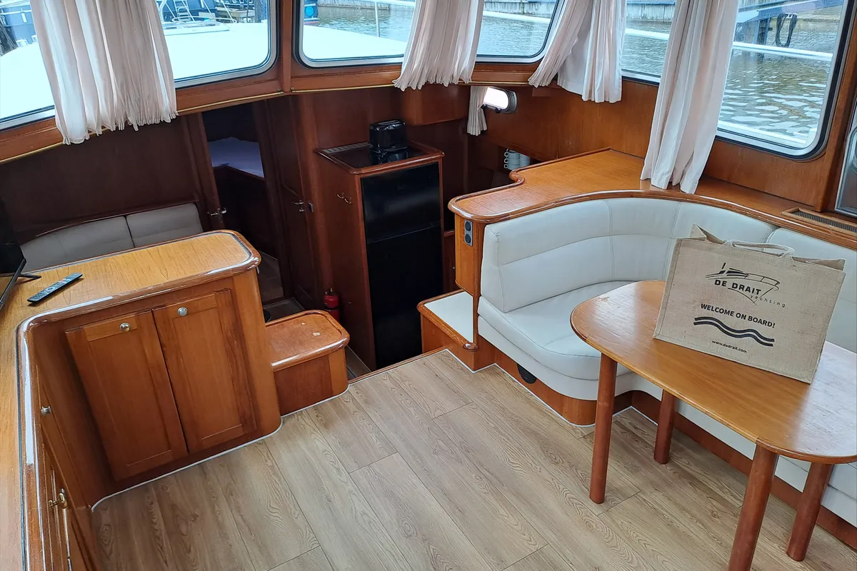 Salon of Drait 50, a De Drait Classicline 1300 motorboat at Woudsend, Netherlands