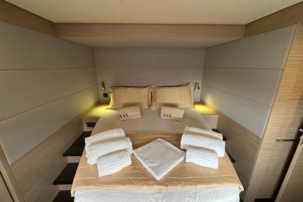Cabin on Jellyfish, a Lagoon 55 catamaran at Salerno, Italy