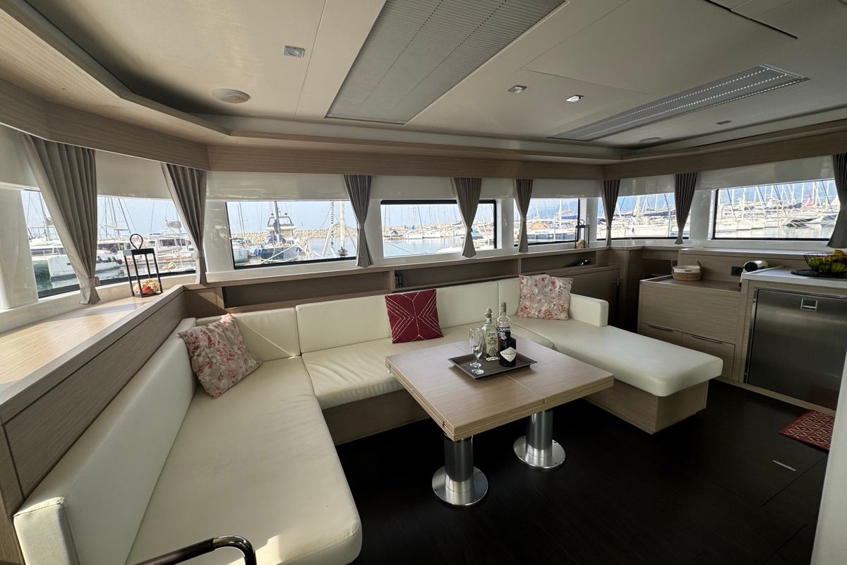 Salon of Jellyfish, a Lagoon 55 catamaran at Salerno, Italy