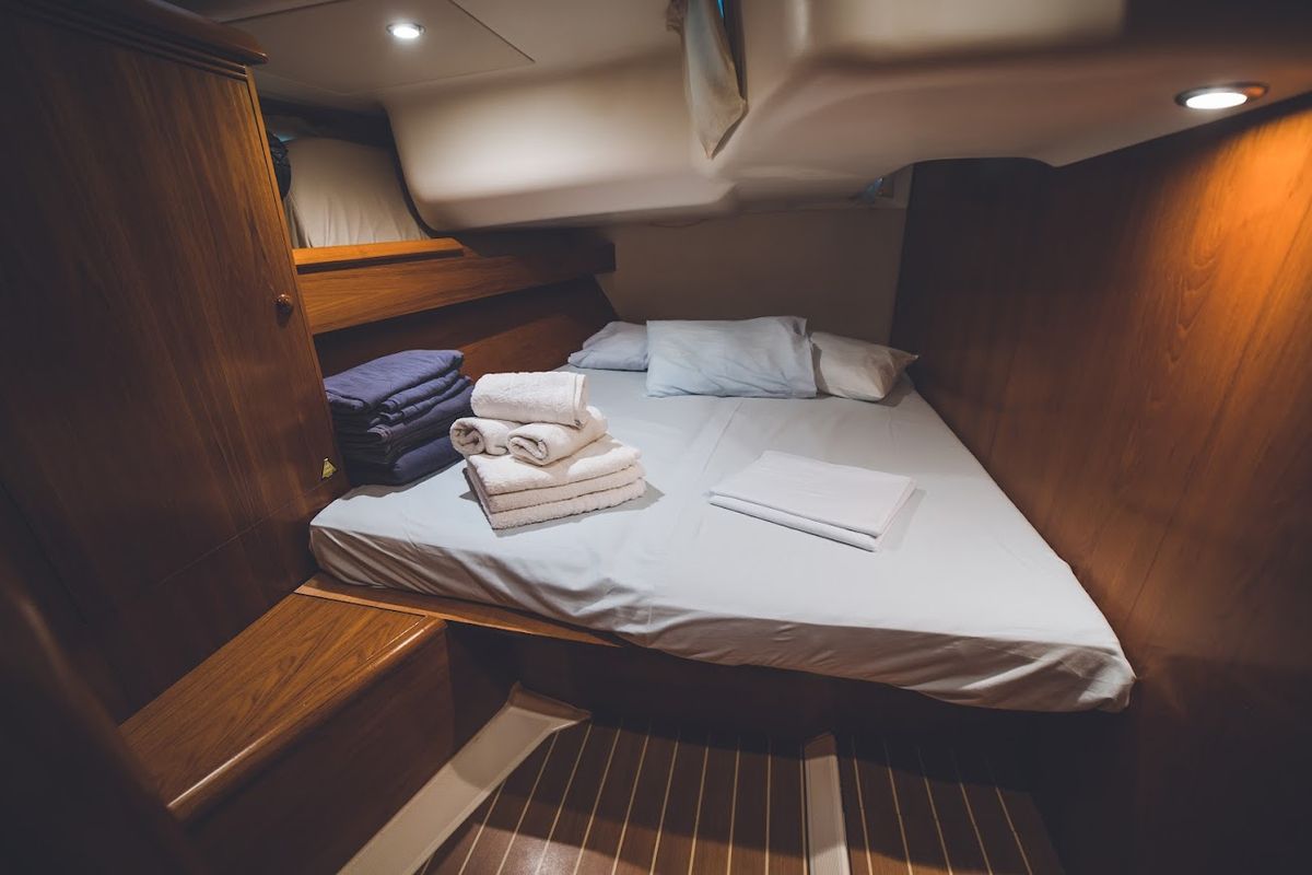 Cabin on Anax, a Jeanneau Sun Odyssey 49i sailboat at Volos Municipality, Greece