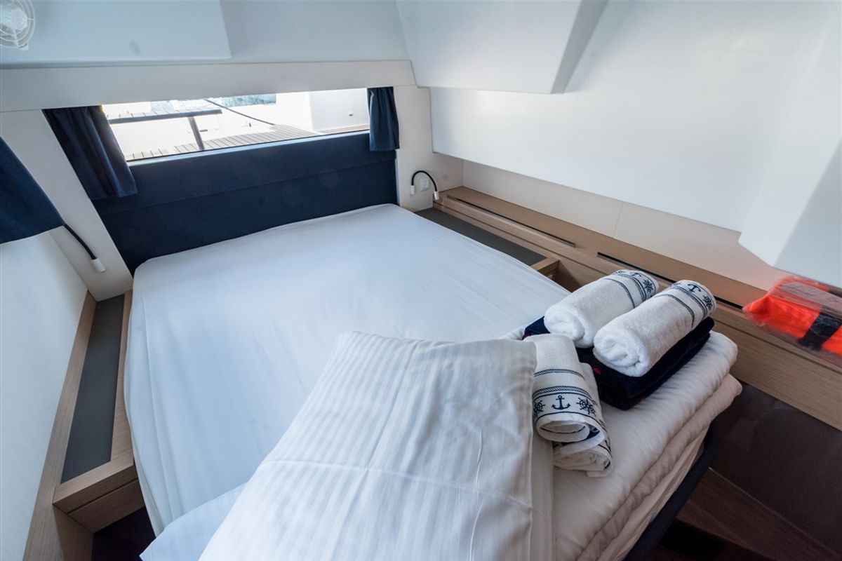 Cabin on Sunny Wave, a Fountaine Pajot Saona 47 Quintet catamaran at Seget Donji, Croatia
