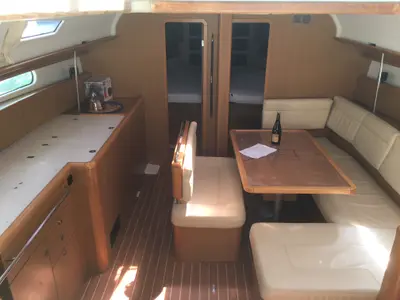 Salon of Tewa, a Jeanneau Sun Odyssey 44 i sailboat at Port Navalo, France