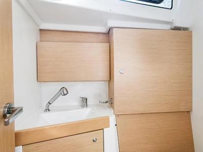 Head on Epicteto, a Beneteau Oceanis 38 sailboat at Roses, Spain