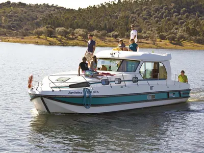 Cruiser Comfort XL 10/12 Pers., a Nicols Nicols Sedan 1310 motorboat at Portel, Portugal