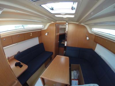 Salon of Mimi, a Bavaria Cruiser 37 sailboat at Općina Vrsar, Croatia