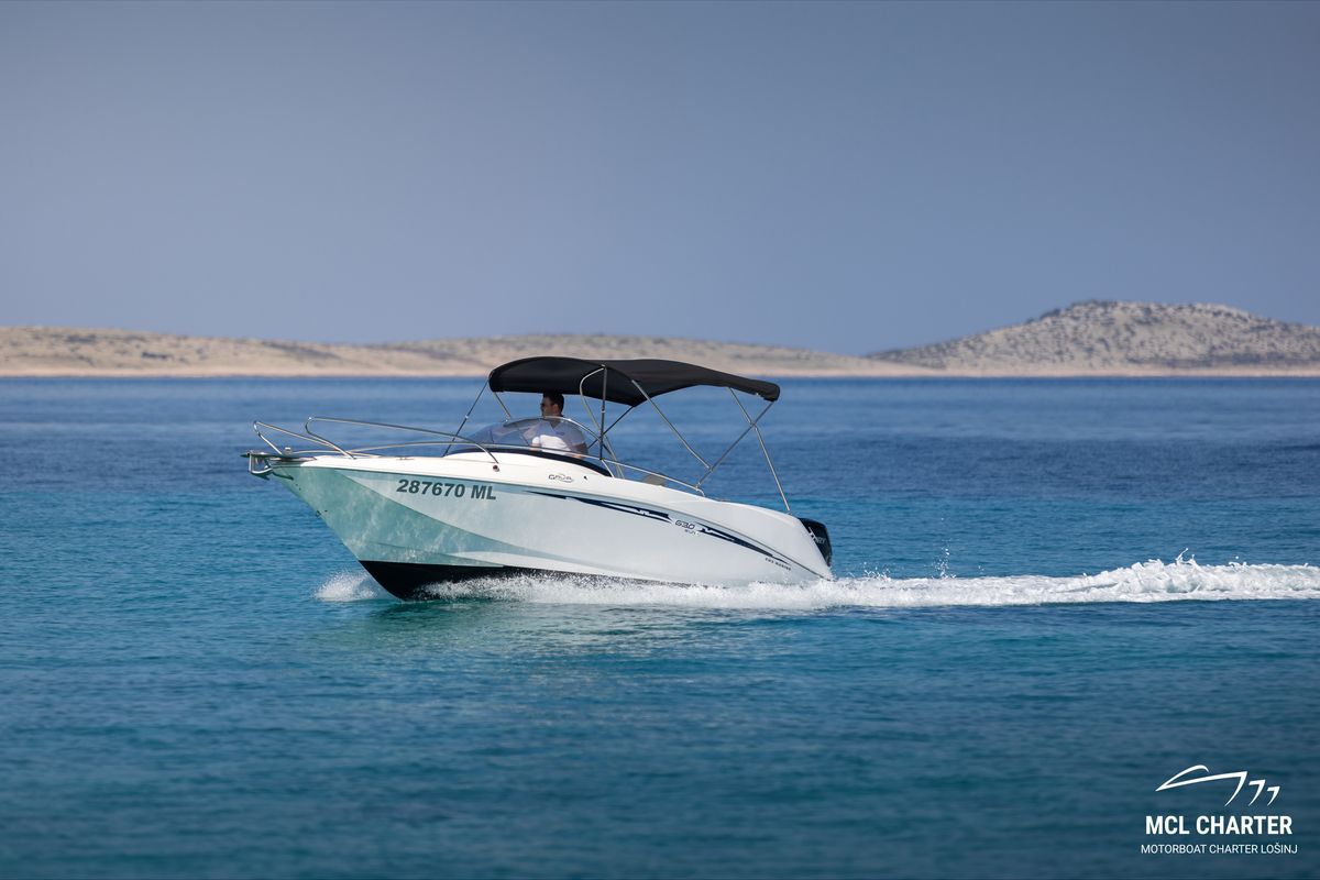Exterior view of 287670ML, a Galeon Galia 630 motorboat at Mali Lošinj, Croatia