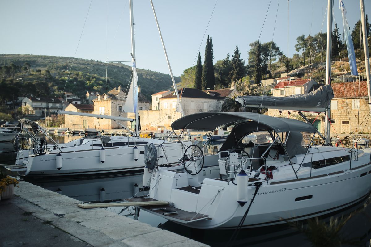 Exterior view of Luka Ploče, a Jeanneau Sun Odyssey 419 sailboat at Grad Ploče, Croatia