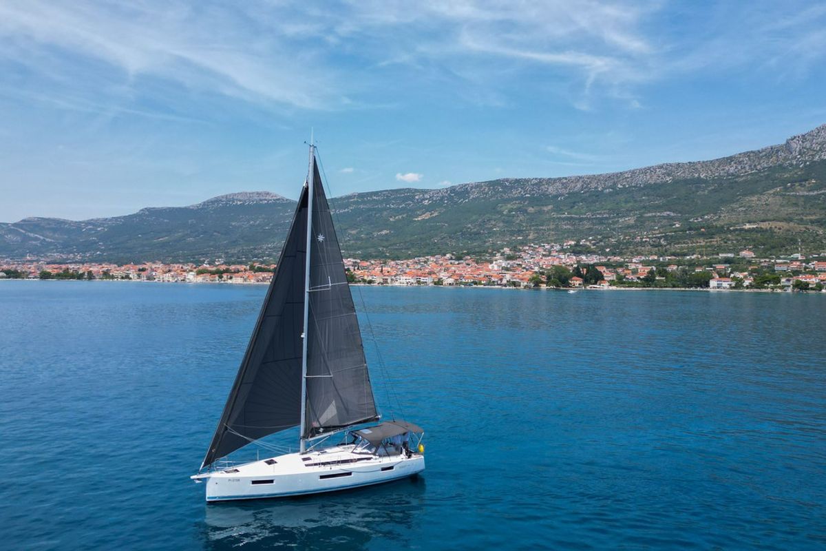 Exterior view of Dreamcatcher, a Jeanneau Sun Odyssey 440 sailboat at Grad Kaštela, Croatia