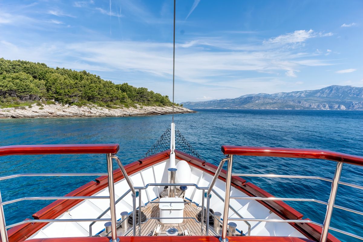 Deck of Carpe Diem, a Unknown M/S Carpe Diem sailboat at Općina Marina, Croatia