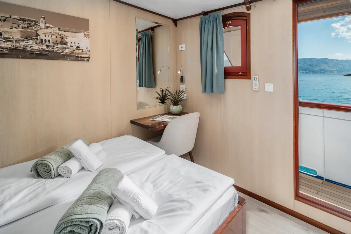Cabin on Carpe Diem, a Unknown M/S Carpe Diem sailboat at Općina Marina, Croatia