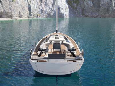 Exterior view of Luna, a Dufour 48 sailboat at Mytikas, Greece