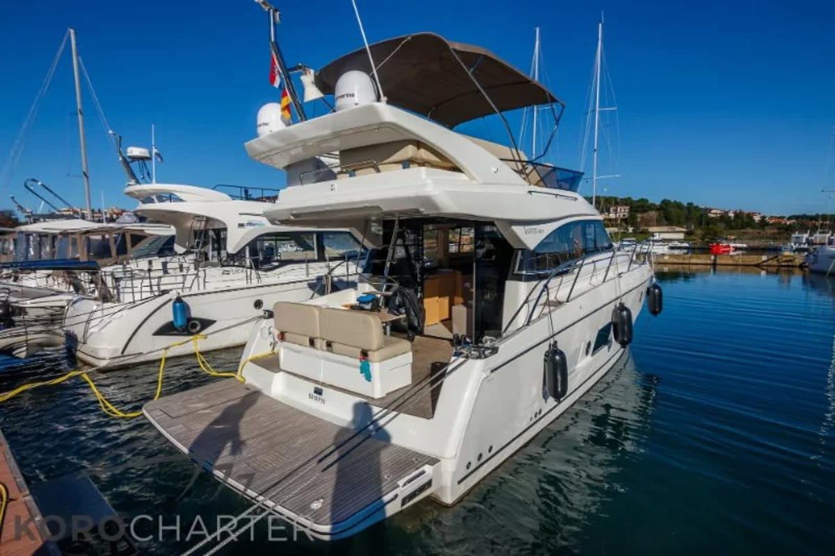 Alexander, a Bavaria Virtess 420 Fly yacht at Punat, Croatia
