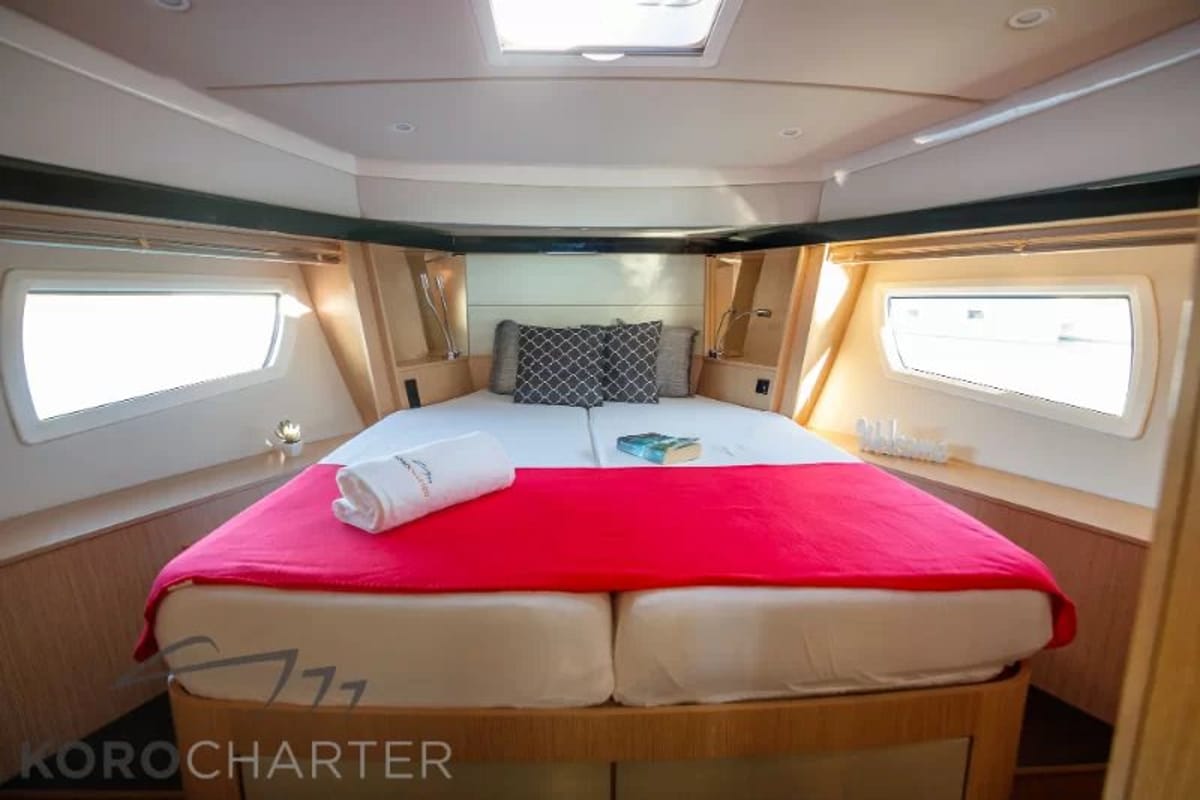 Alexander, a Bavaria Virtess 420 Fly yacht at Punat, Croatia