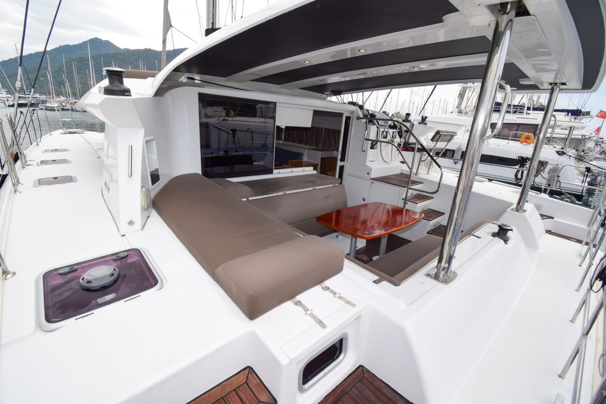 Cockpit of Rain Dogs, a Lagoon 421 catamaran at Marmaris, Turkey