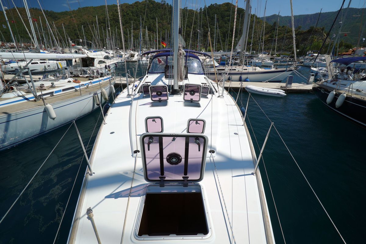Deck of Summerdream, a Jeanneau 57 sailboat at Marmaris, Turkey