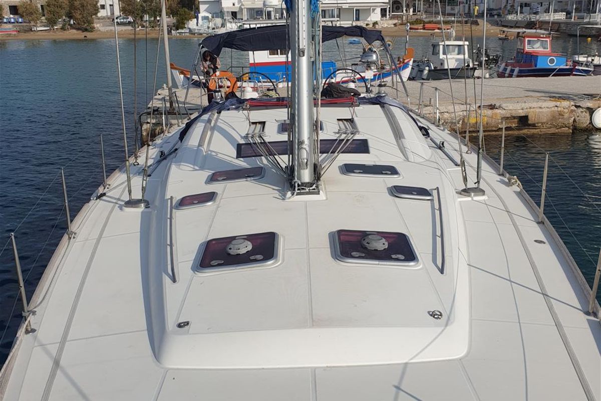 Deck of Maistra, a Beneteau Oceanis 54 sailboat at Lavreotiki Municipal Unit, Greece