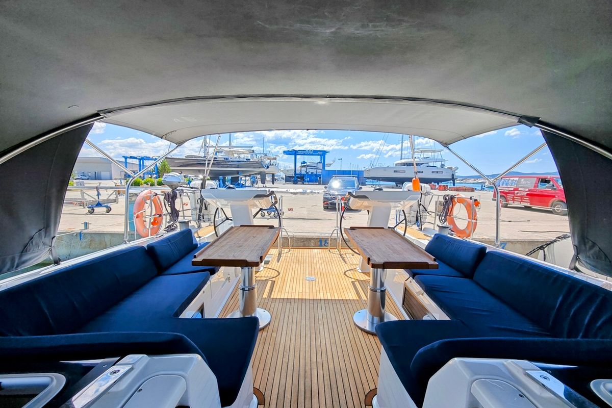 Cockpit of Lady Ardea, a Hanse Yachts Hanse 548 sailboat at Općina Sukošan, Croatia