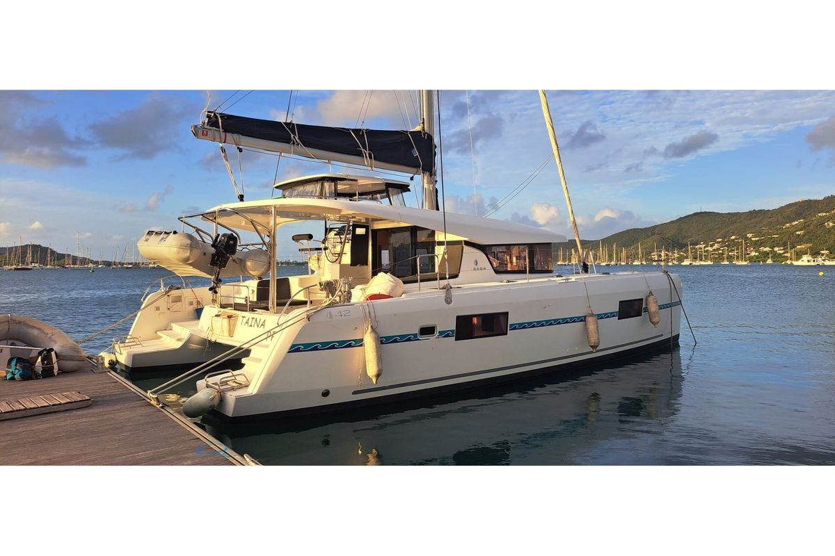 Salon of Taina, a Lagoon 42 catamaran at Le Gosier, France