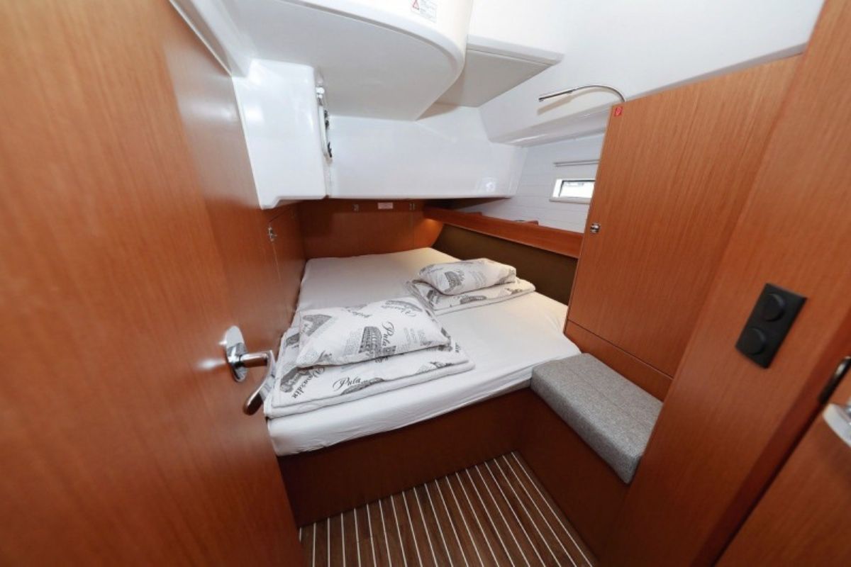 Cabin on Florida, a Bavaria Cruiser 46 sailboat at Grad Biograd na Moru, Croatia