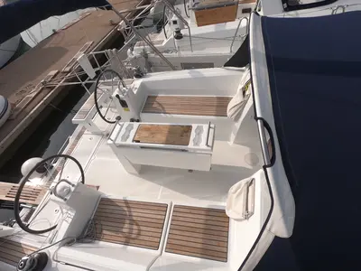 Deck of Abeona, a Beneteau Oceanis 35.1 sailboat at Općina Medulin, Croatia
