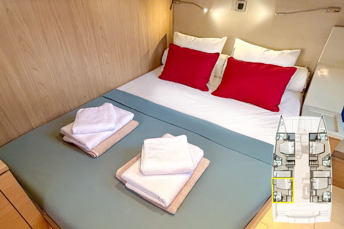 Cabin on Baikal, a Bali 4.8 catamaran at Marmaris, Turkey
