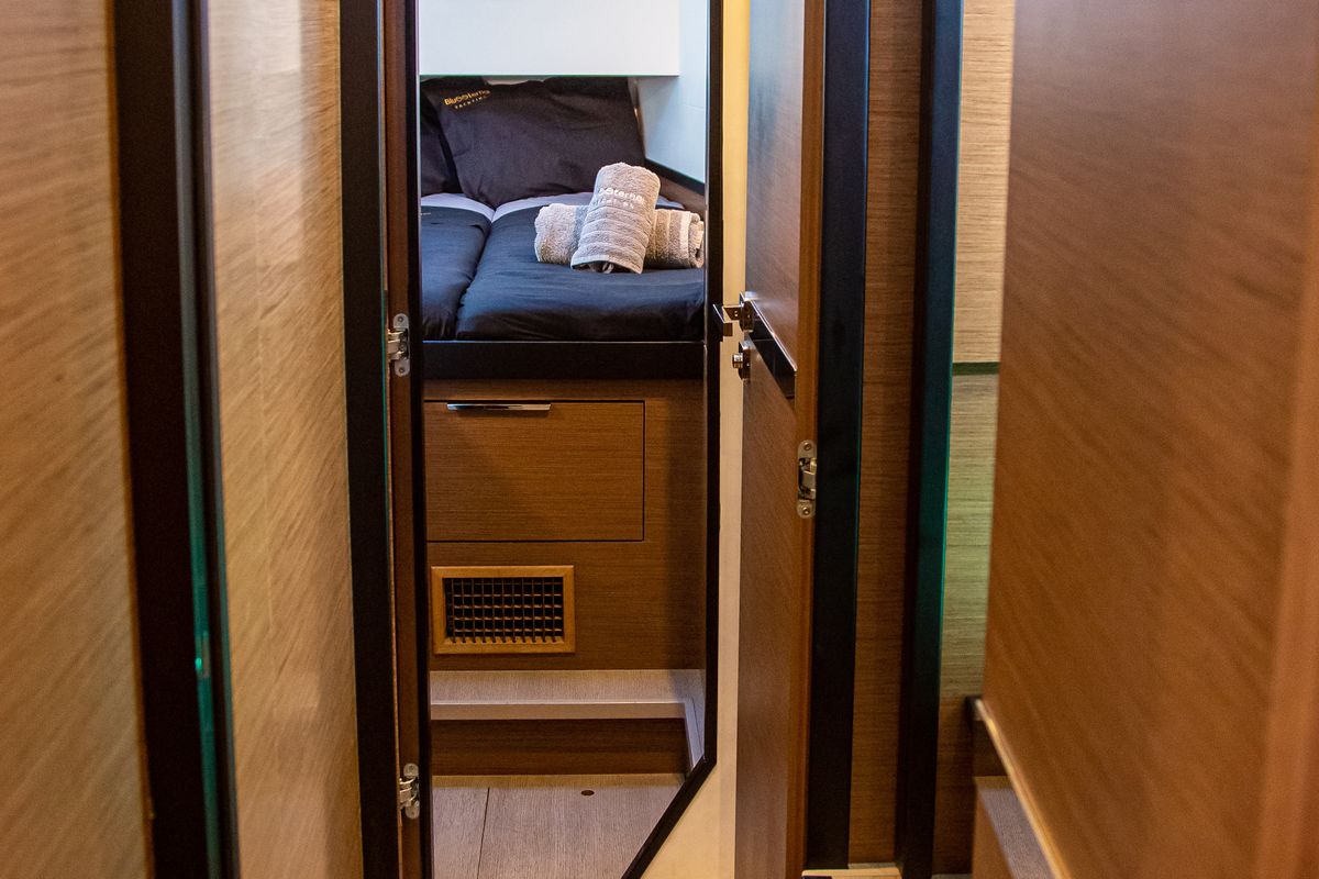 Cabin on Sol Invictus VIP-Equipped, a Lagoon 40 catamaran at Preveza, Greece