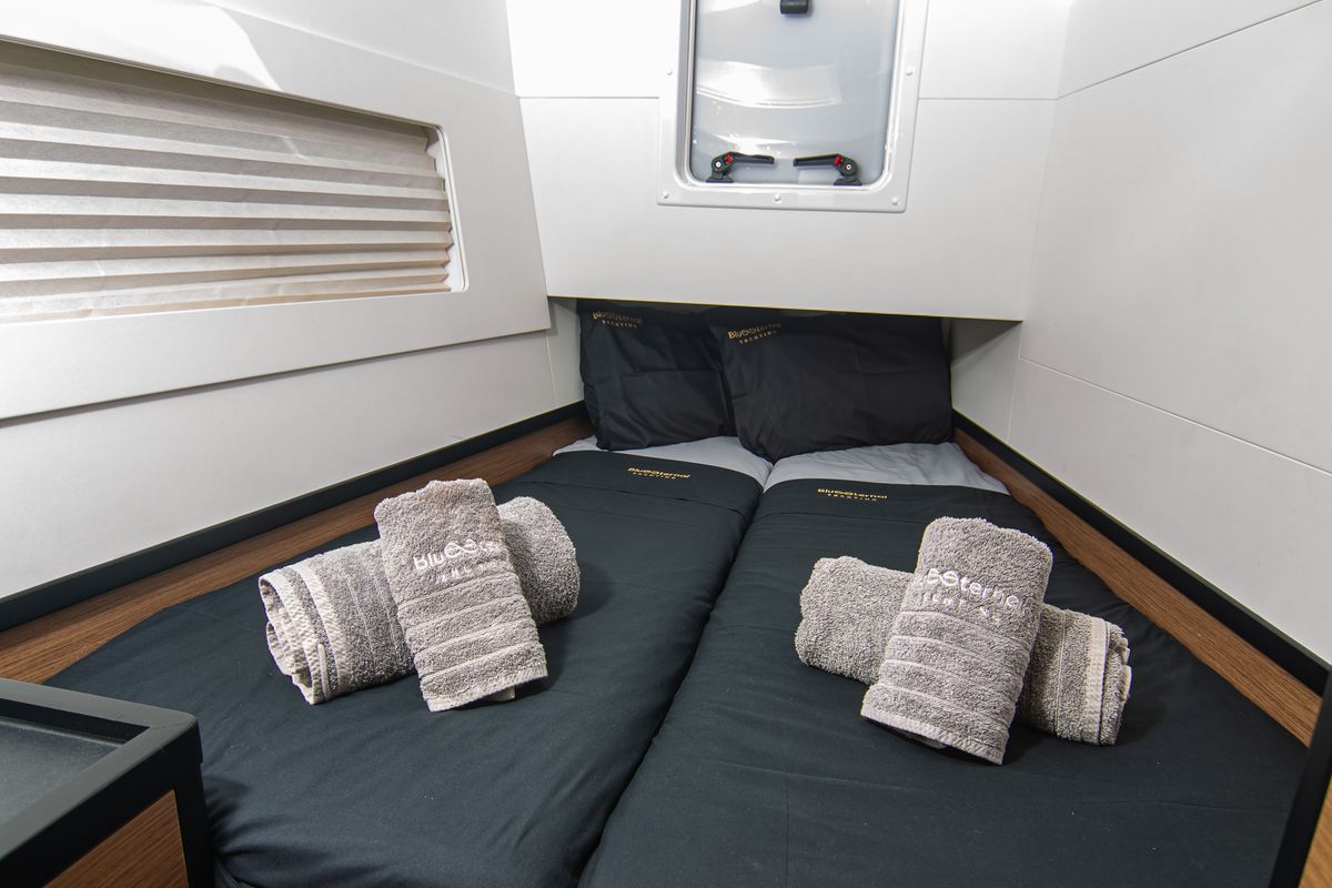 Cabin on Sol Invictus VIP-Equipped, a Lagoon 40 catamaran at Preveza, Greece